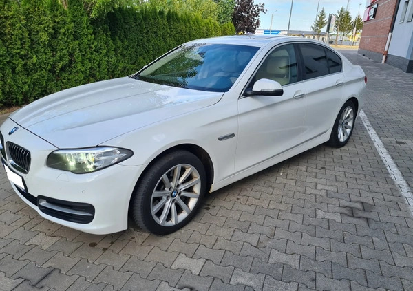 BMW Seria 5 cena 63800 przebieg: 215530, rok produkcji 2014 z Zambrów małe 22